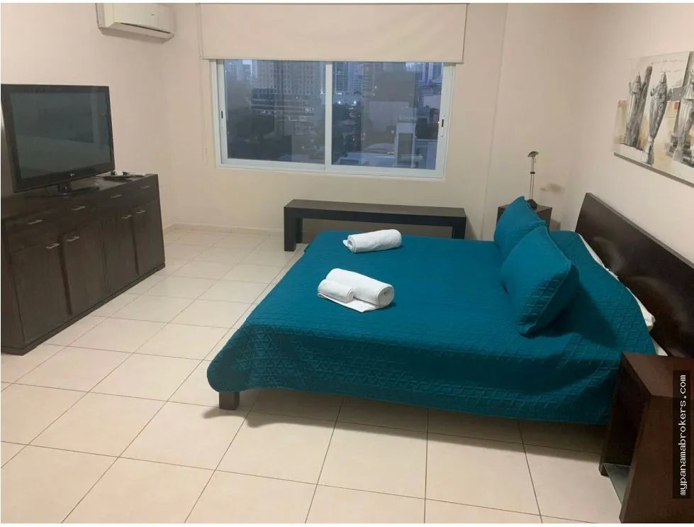 Venta de apartamento amoblado en ph vista del mar, av. balboa