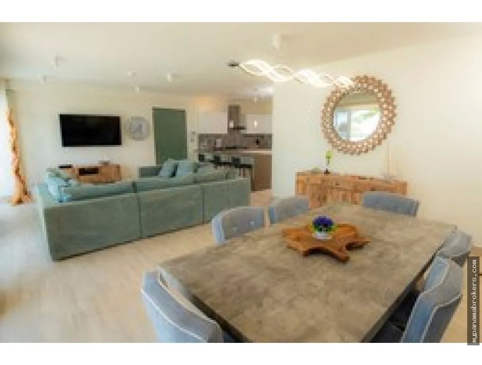 Venta de apartamentos de 3 habitaciones en olas del mar 7