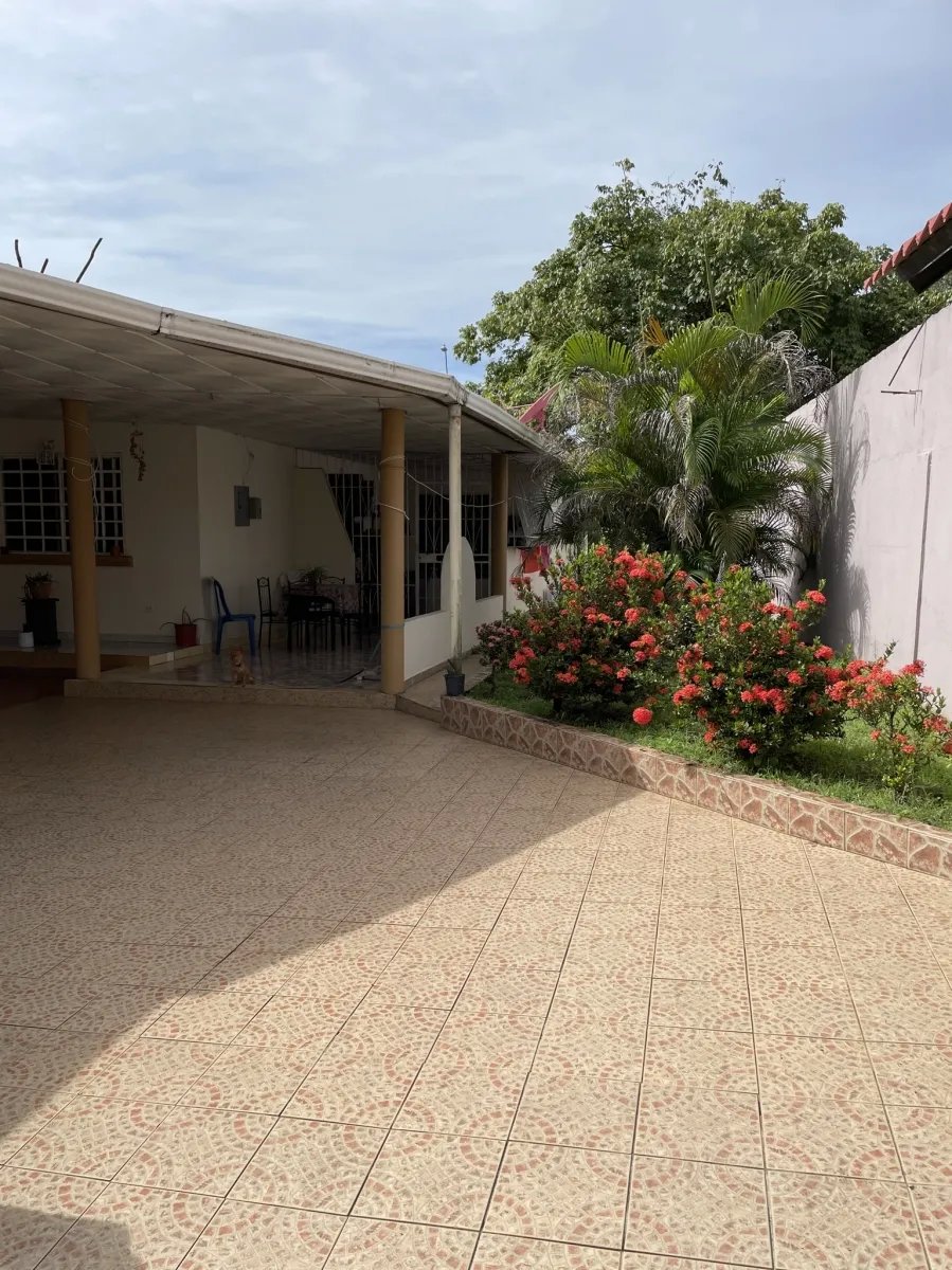 Multi-family house or AirBnB in best location