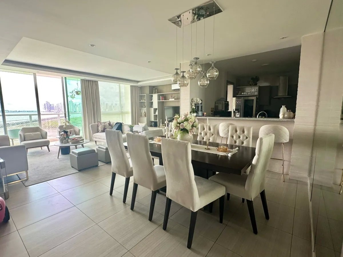 Venta de apartamento en Costa del Este