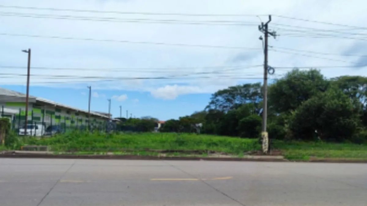 VENTA DE TERRENO EN HERRERA, CHITRE AREA COMERCIAL