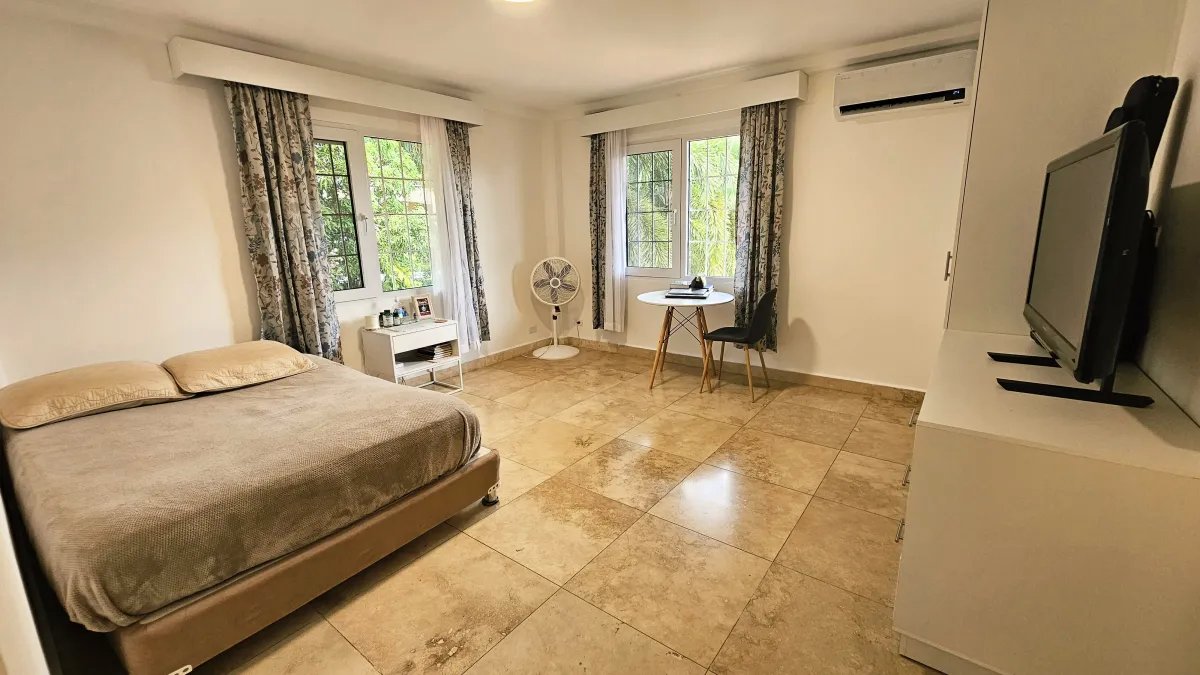 ALQUILER DE APARTAMENTO EN BELLA VISTA