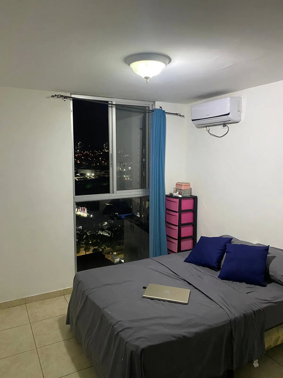 Venta de Casa con terreno - en El Carmen POR DEBAJO DEL AVALUO