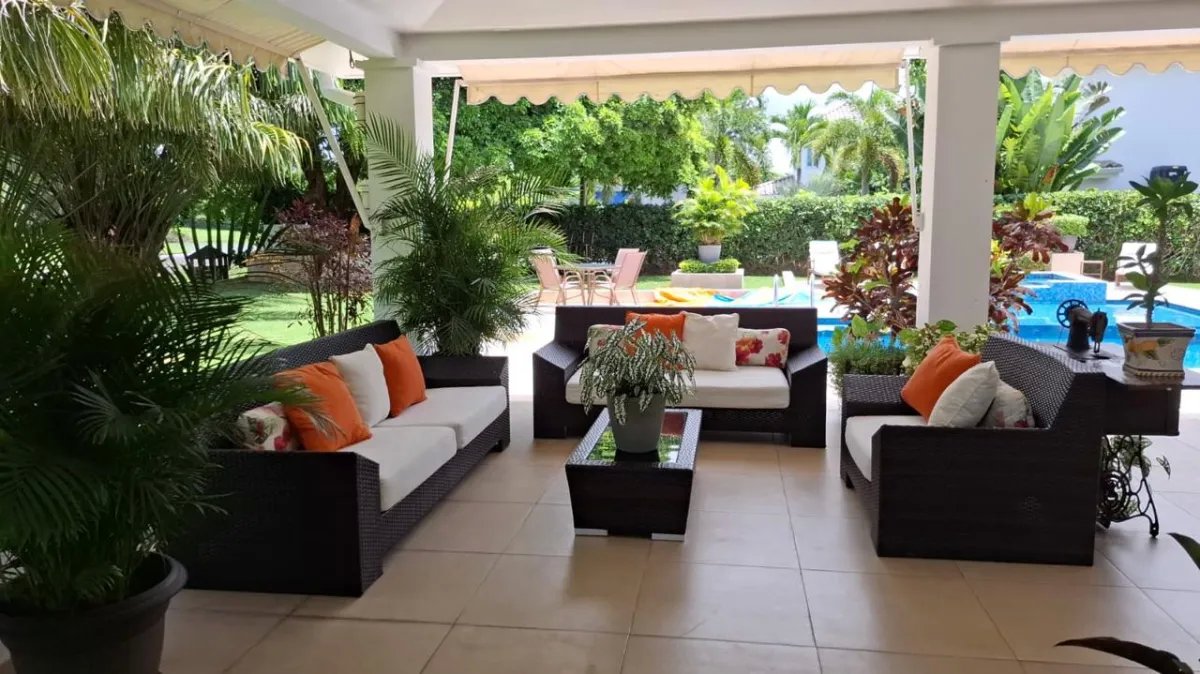 Alquiler de Apartamento Amoblado en Embassy Village