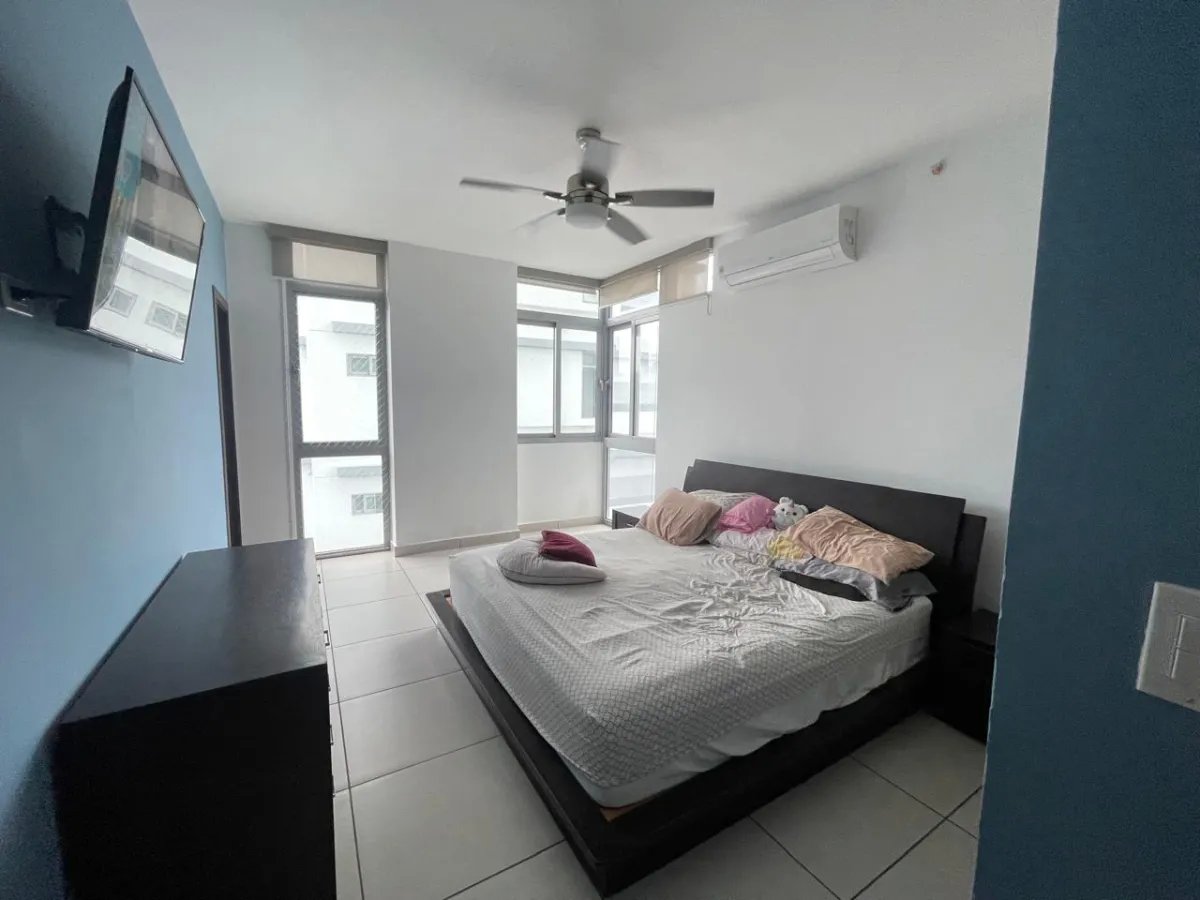 SE VENDE APARTAMENTO - PH HORIZONTES