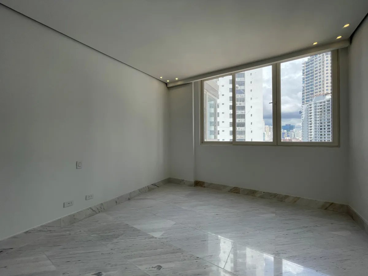 Alquiler de Apartamento en The Towers Punta Paitilla 10A