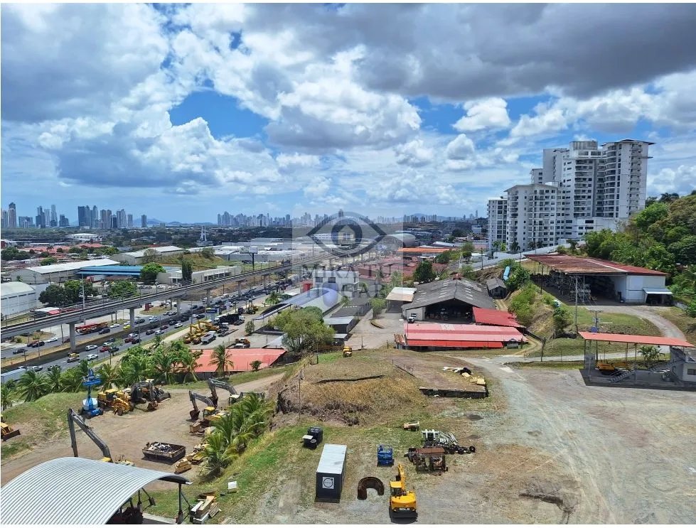 Se Vende apartamento en Mistic Hills