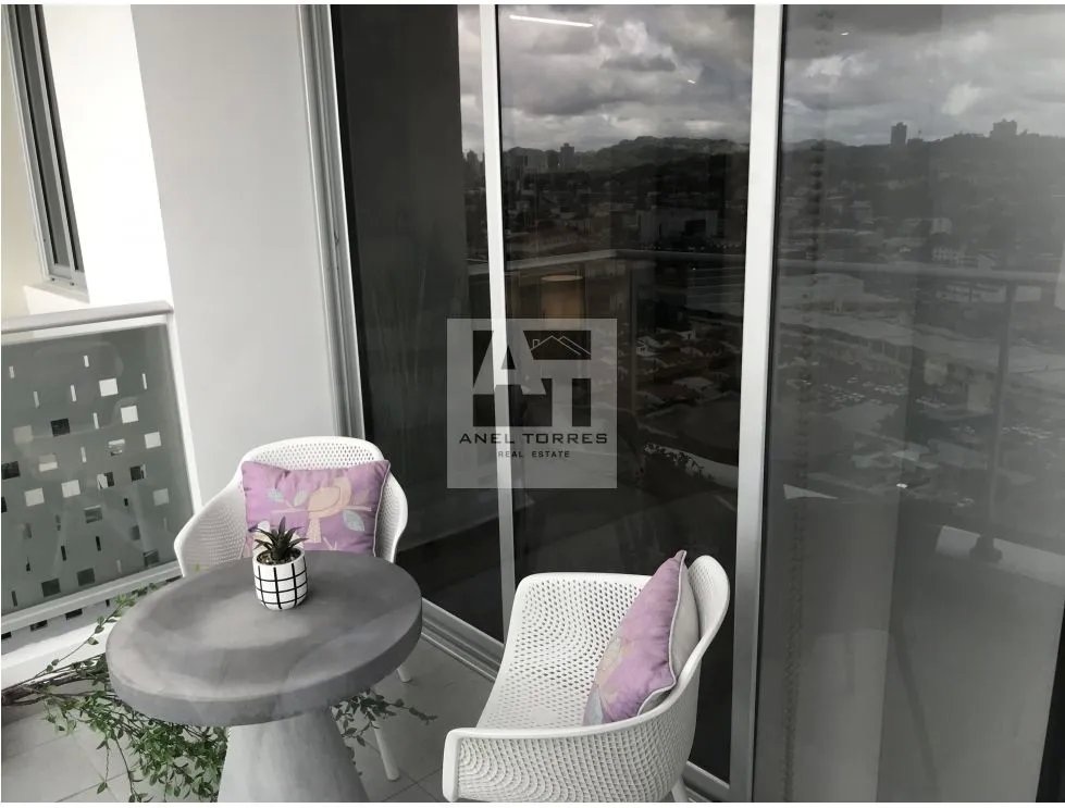 Vendo apartamento nuevos en el Park Square.