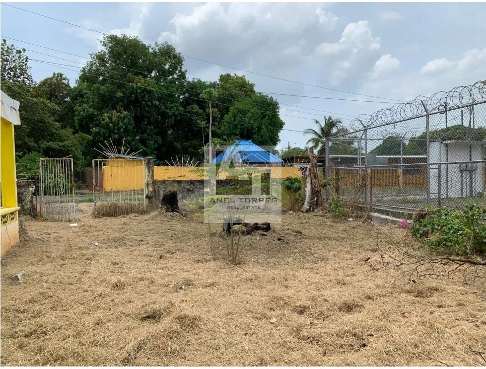 Se Vende Terreno en Victoriano Lorenzo Bejuco.