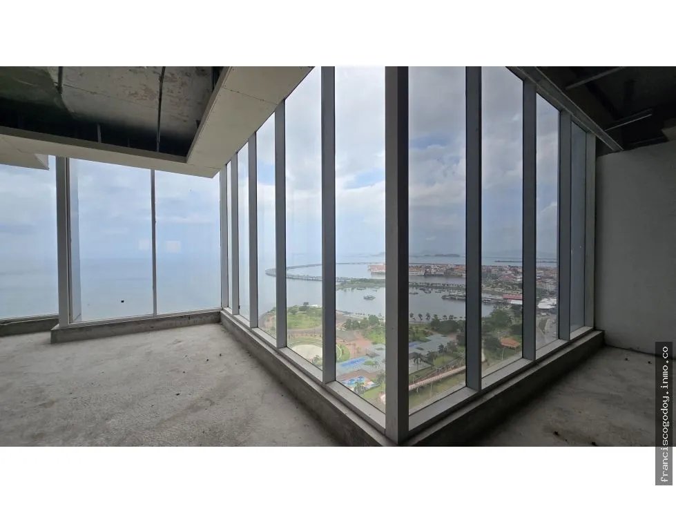 Oficina en Venta en Avenida Balboa