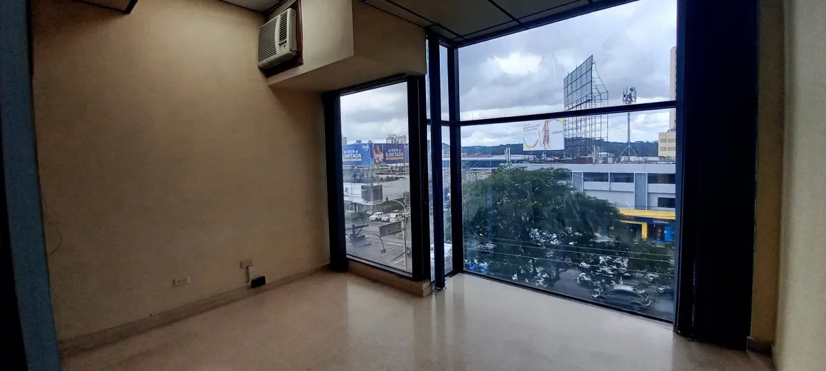 Oficina en Venta en Ciudad de Panamá | El Dorado $55,000