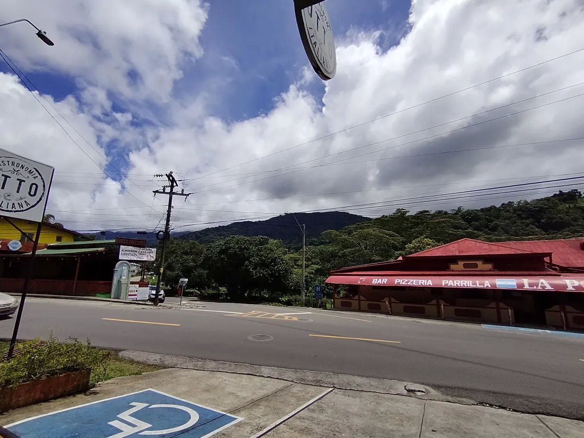 Lote Comercial en Boquete Chiriqui Panamá | $7,000,000 |