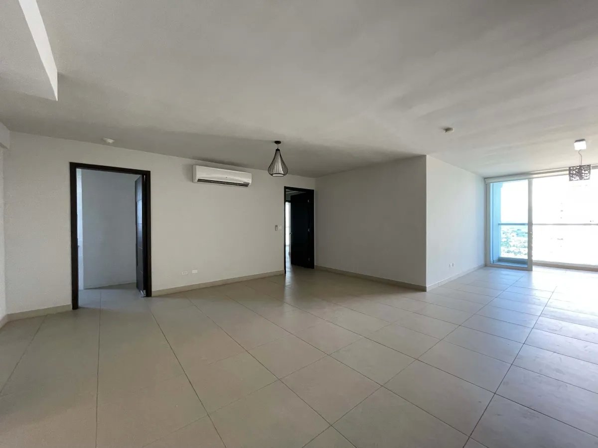 Espectacular Apartamento de 205m² en PH Costa del Este Country Club  Entrega en Agosto