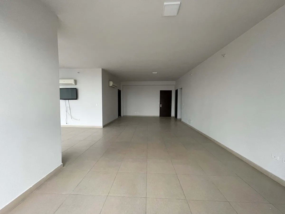 Espectacular Apartamento de 250m² en PH Country Club, Costa del Este  Con Línea Blanca