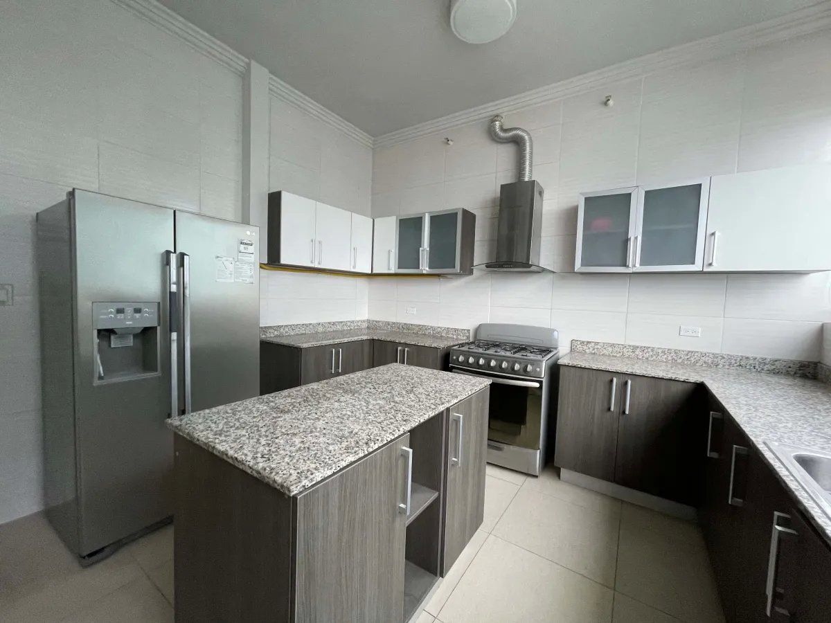Espectacular Apartamento de 250m² en PH Country Club, Costa del Este  Con Línea Blanca
