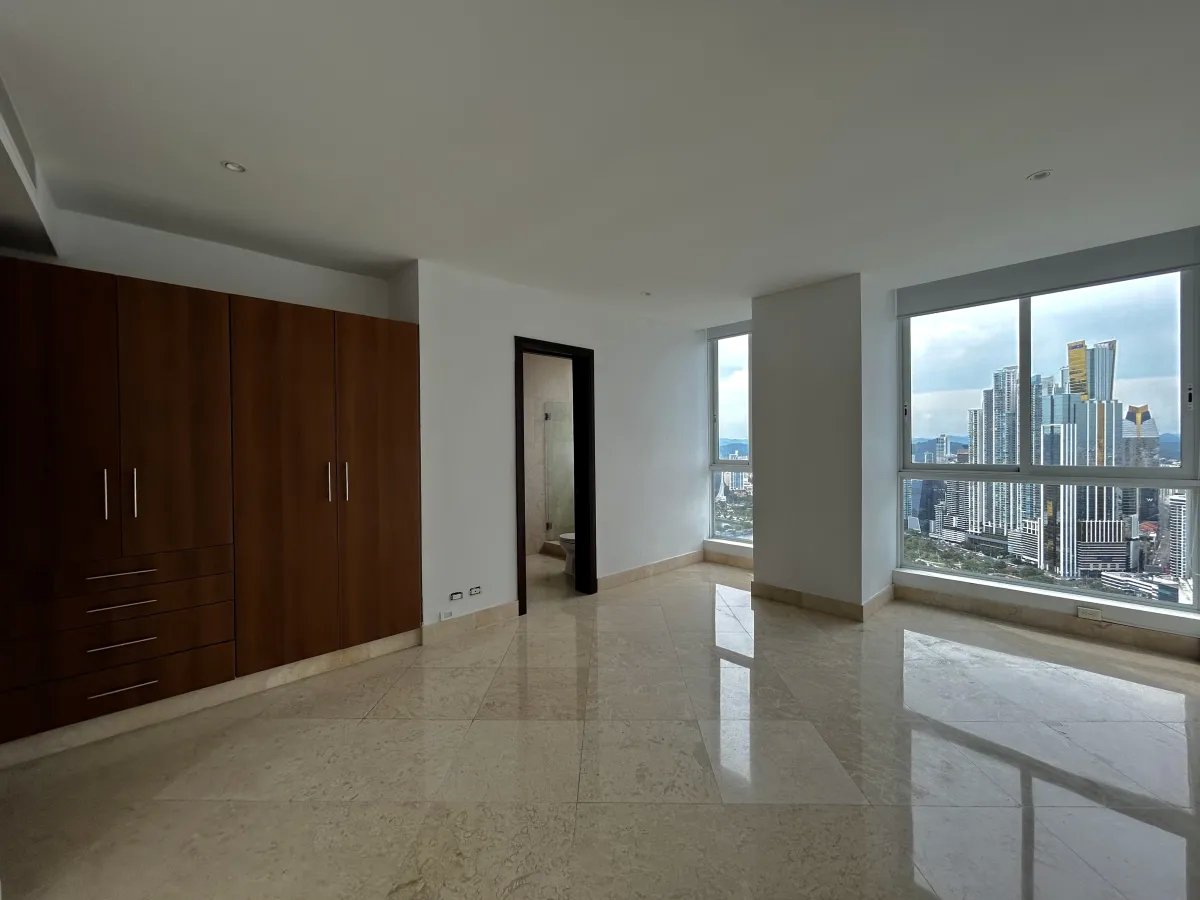 Majestuoso Apartamento de 500m² en PH The Point, Paitilla  Con Línea Blanca