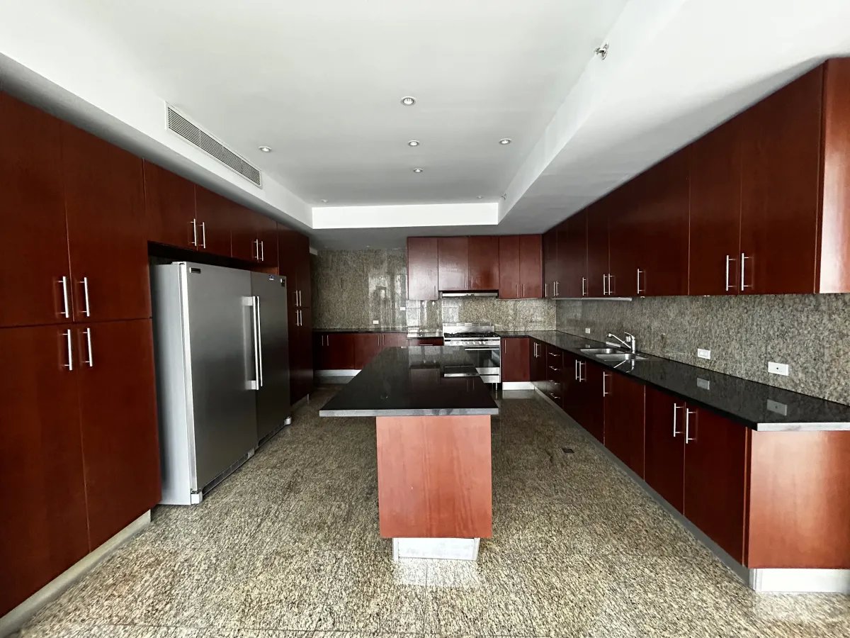 Majestuoso Apartamento de 500m² en PH The Point, Paitilla  Con Línea Blanca