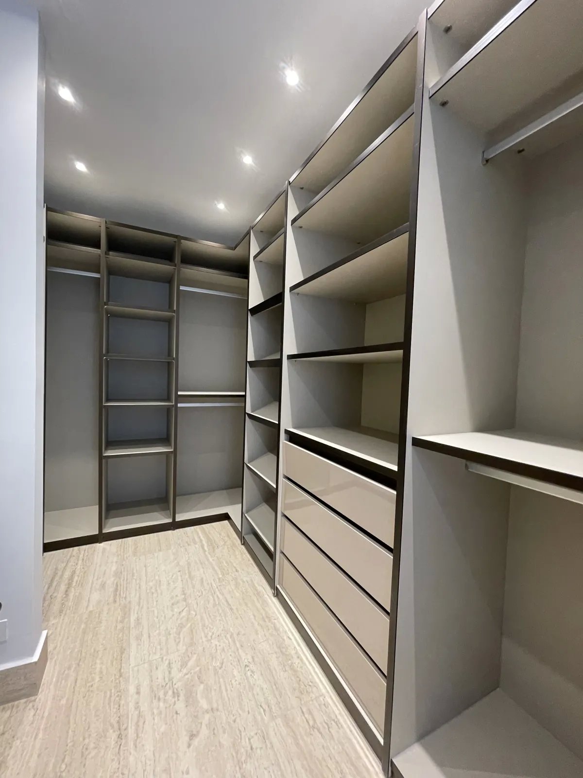 Espectacular Apartamento de 329m² en PH The Towers, Paitilla  Con Línea Blanca