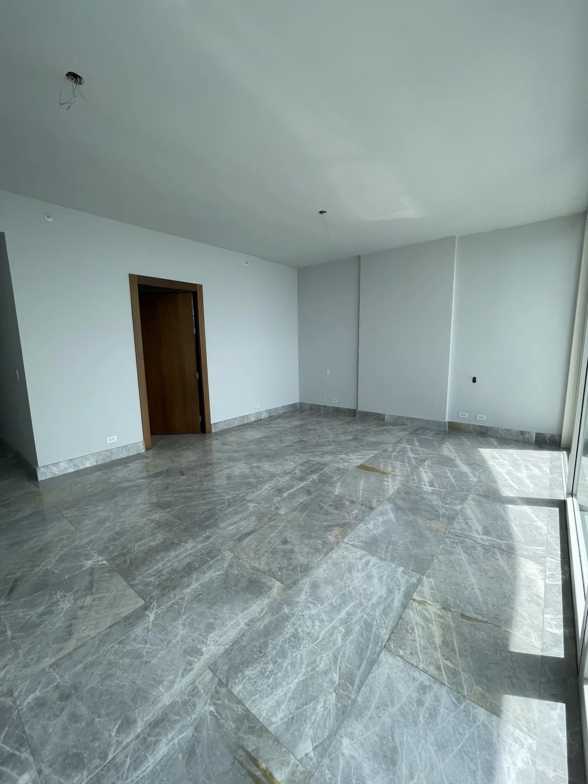 Majestuoso Apartamento de 394m² en PH The Towers, Paitilla  Próximamente Disponible