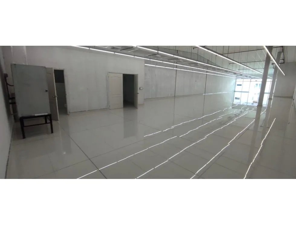 Alquiler de locales comerciales en Plaza Costa Sur