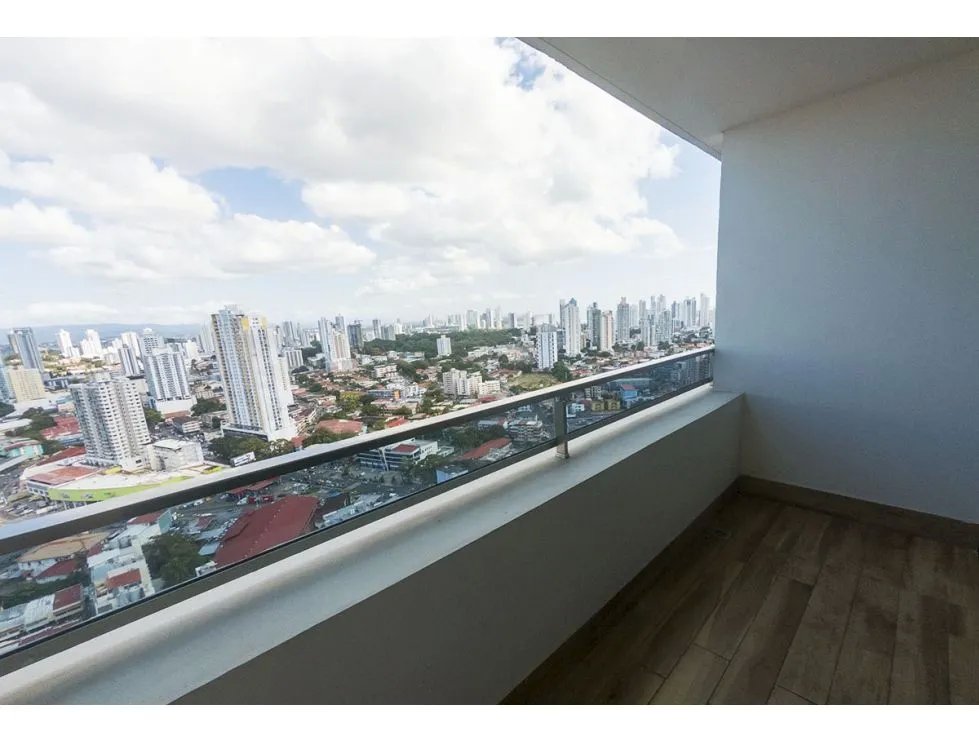 Venta de apartamento en PH Carreras, El Carmen