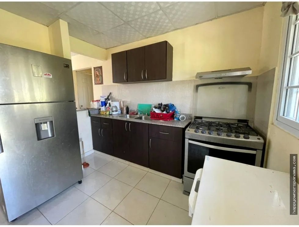 Venta de Casa en Urbanización Los Bosques, Las Tablas.