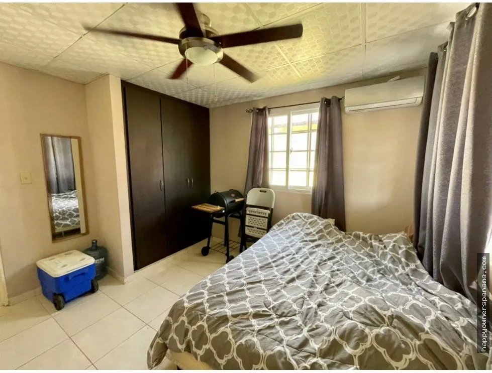 Venta de Casa en Urbanización Los Bosques, Las Tablas.
