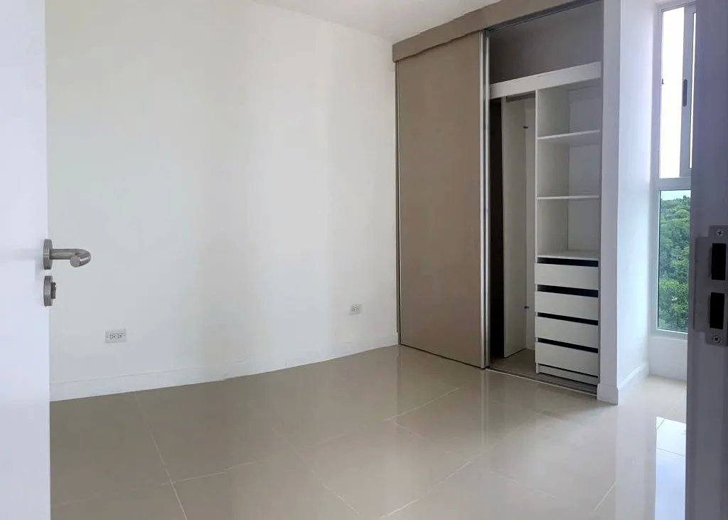Well-Located Apartment Near Panamas Top Universities