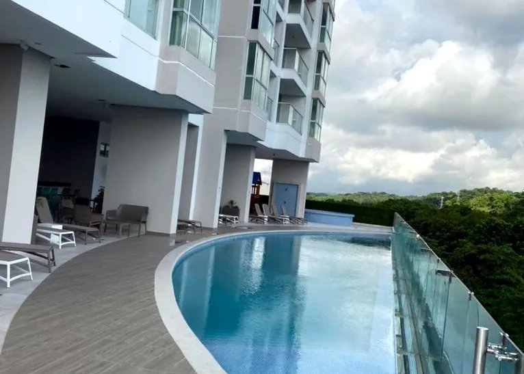Well-Located Apartment Near Panamas Top Universities