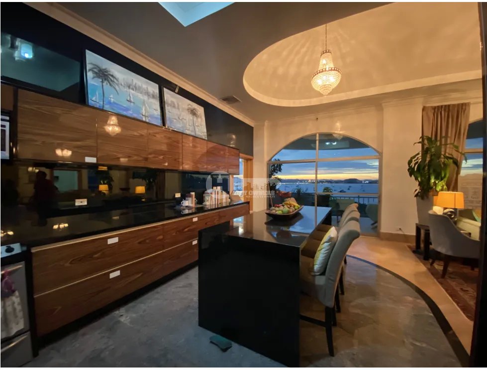 Venta de Penthouse en Causeway Tower, Amador