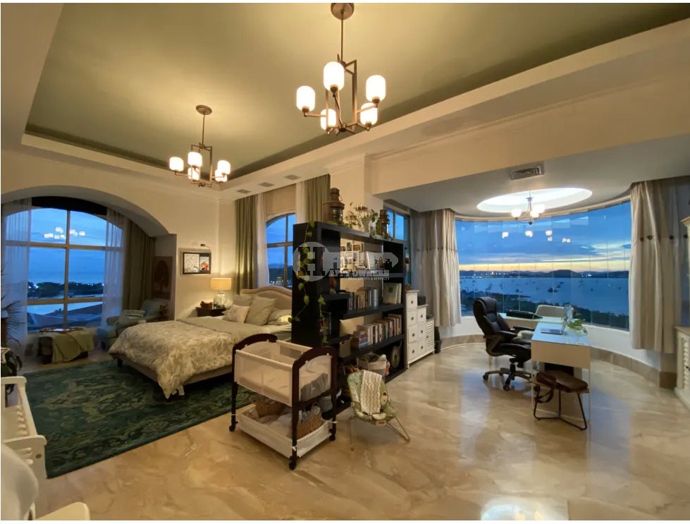 Venta de Penthouse en Causeway Tower, Amador