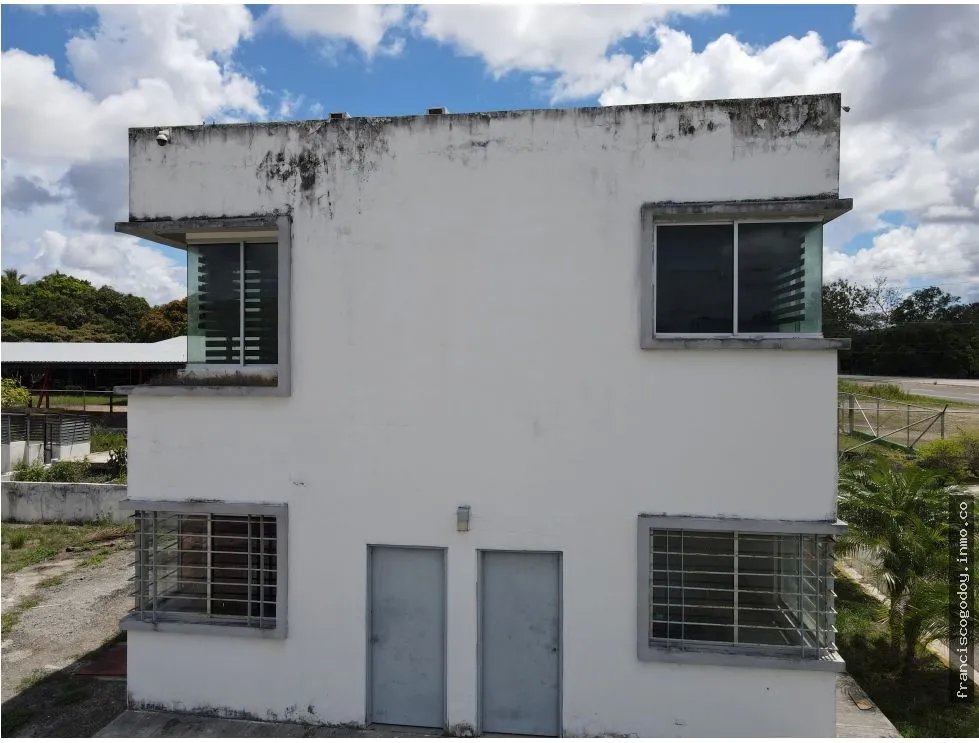 Venta de terreno y estructura en El Coco, Penonomé