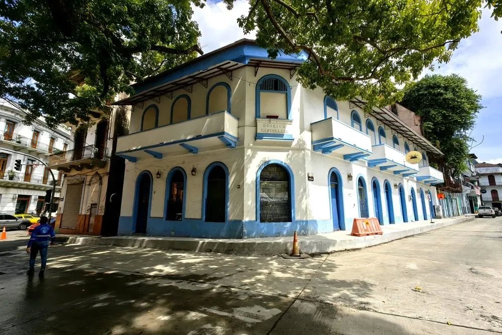 Venta de Edificio Comercial en Casco Viejo, Casa Natalia