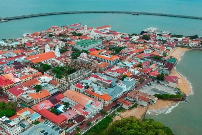 Venta de edificio en Casco Viejo - Hotel los Arcos
