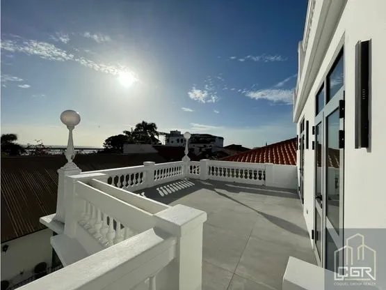VENTA DE PENTHOUSE EN PH BÓVEDAS EN CASCO ANTIGUO