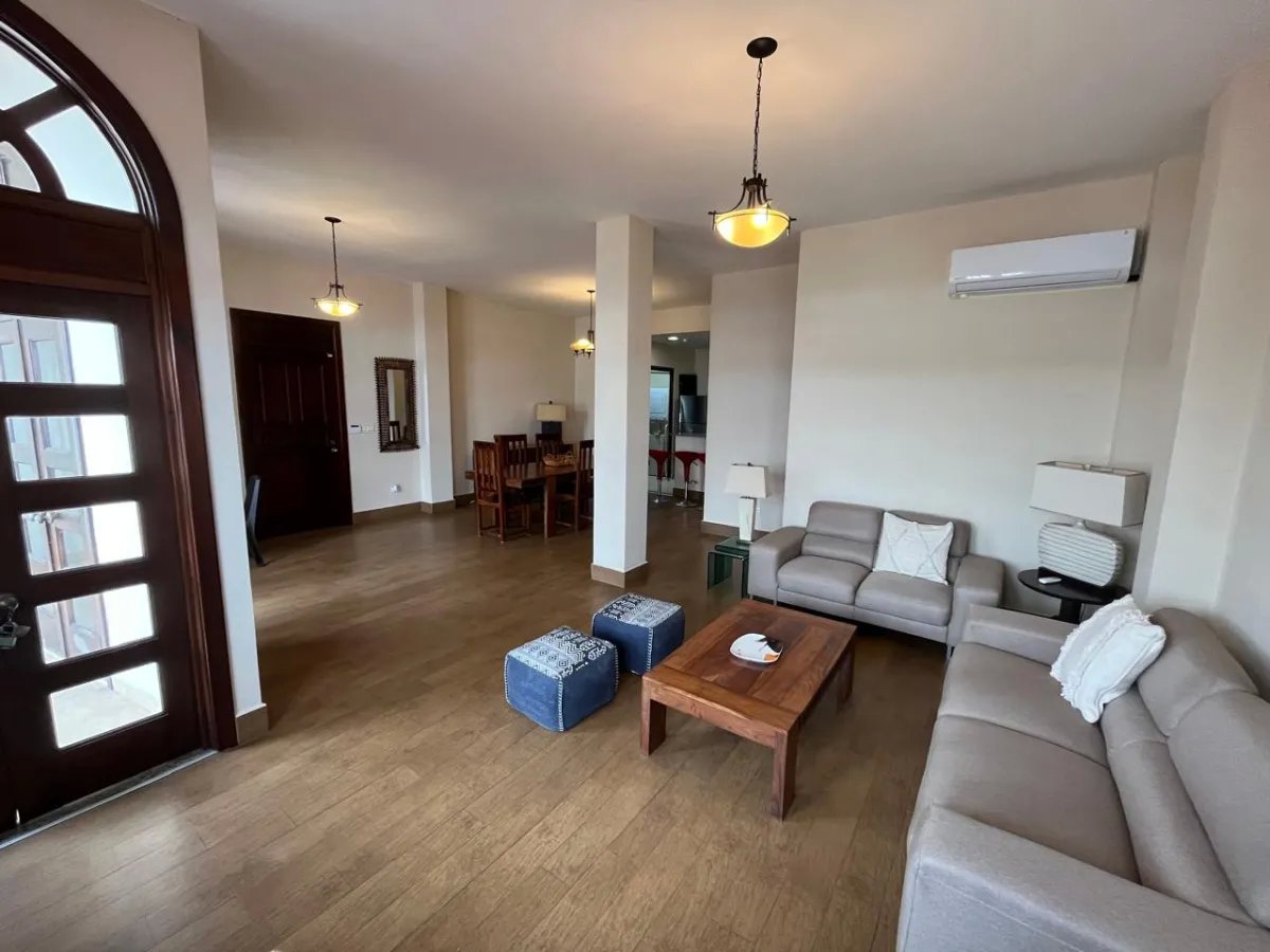 Apartamento Amoblado con Vista al Mar en Casa Zarak