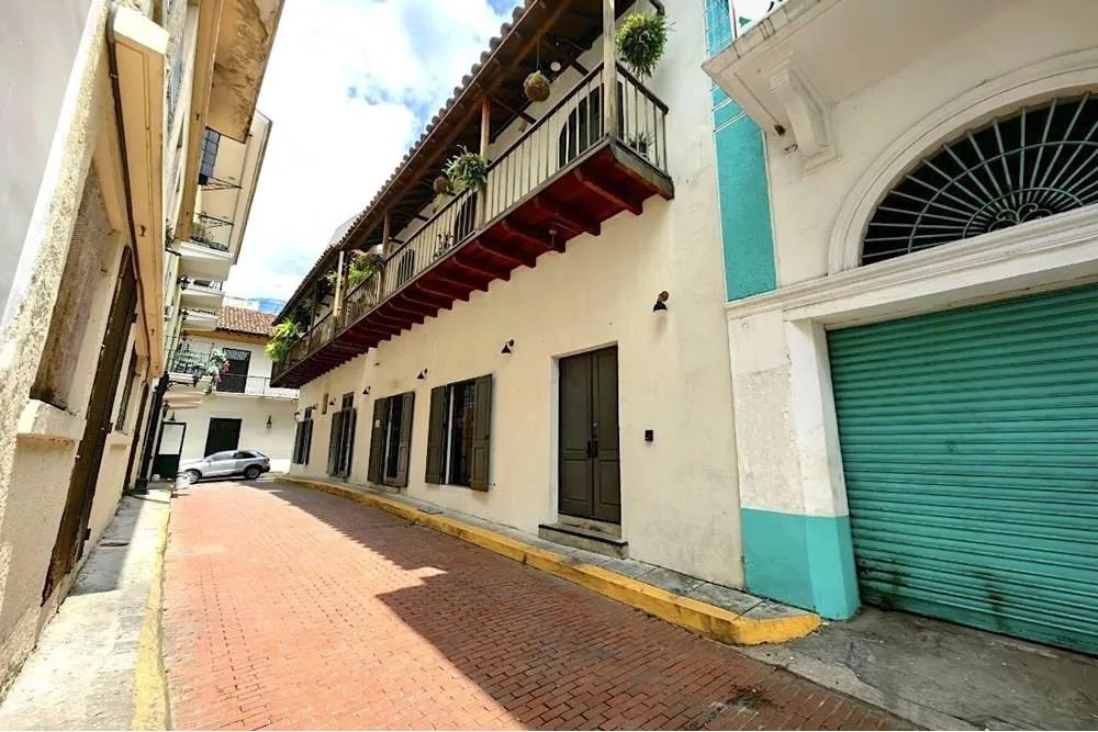 Venta de Edificio Comercial en Casco Viejo, Casa del Baile
