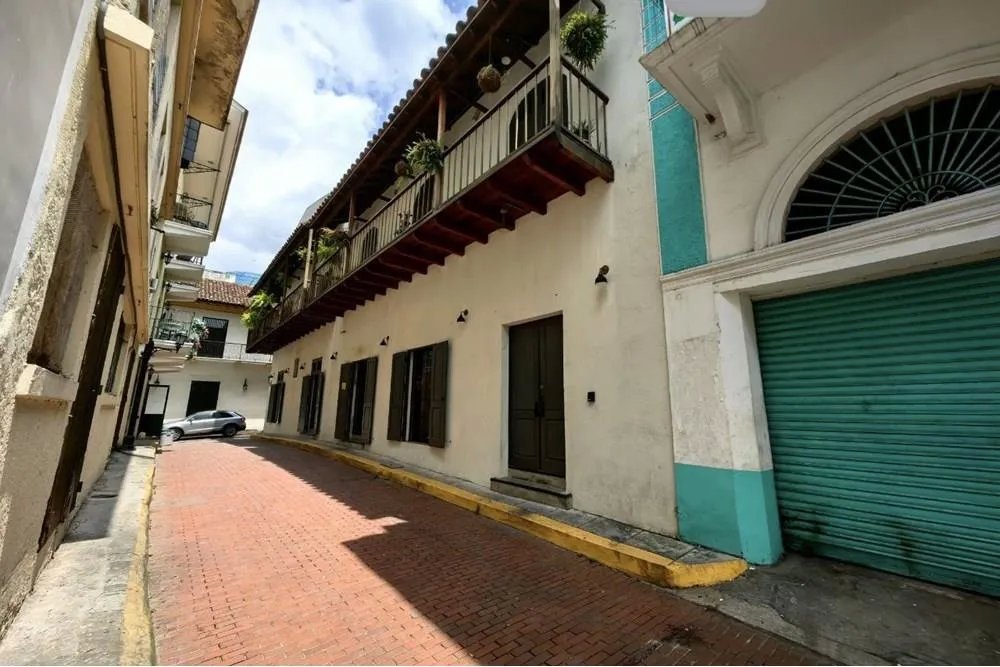 Venta de Edificio Comercial en Casco Viejo, Casa del Baile