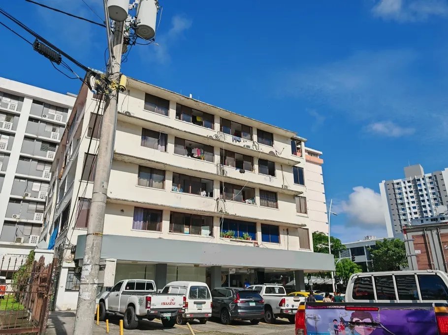 Venta de Edificio en Via Argentina