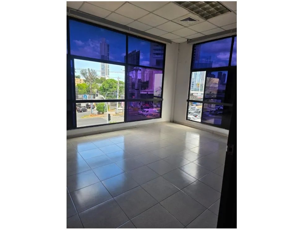 Venta de local comercial en Calle 50