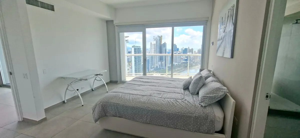 FOR SALE OR RENT IN PH YATCH CLUB AVENIDA BALBOA
