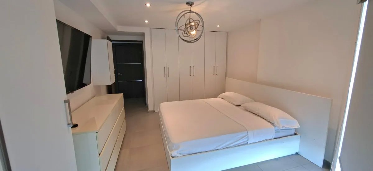 VENTA O ALQUILER EN PH YATCH CLUB AVENIDA BALBOA