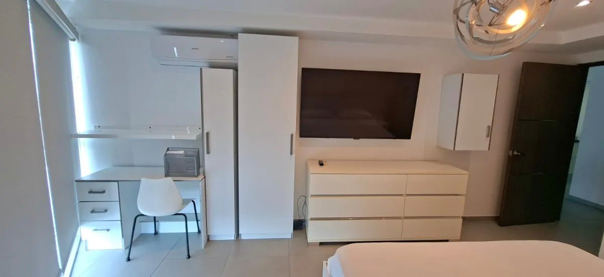 VENTA O ALQUILER EN PH YATCH CLUB AVENIDA BALBOA