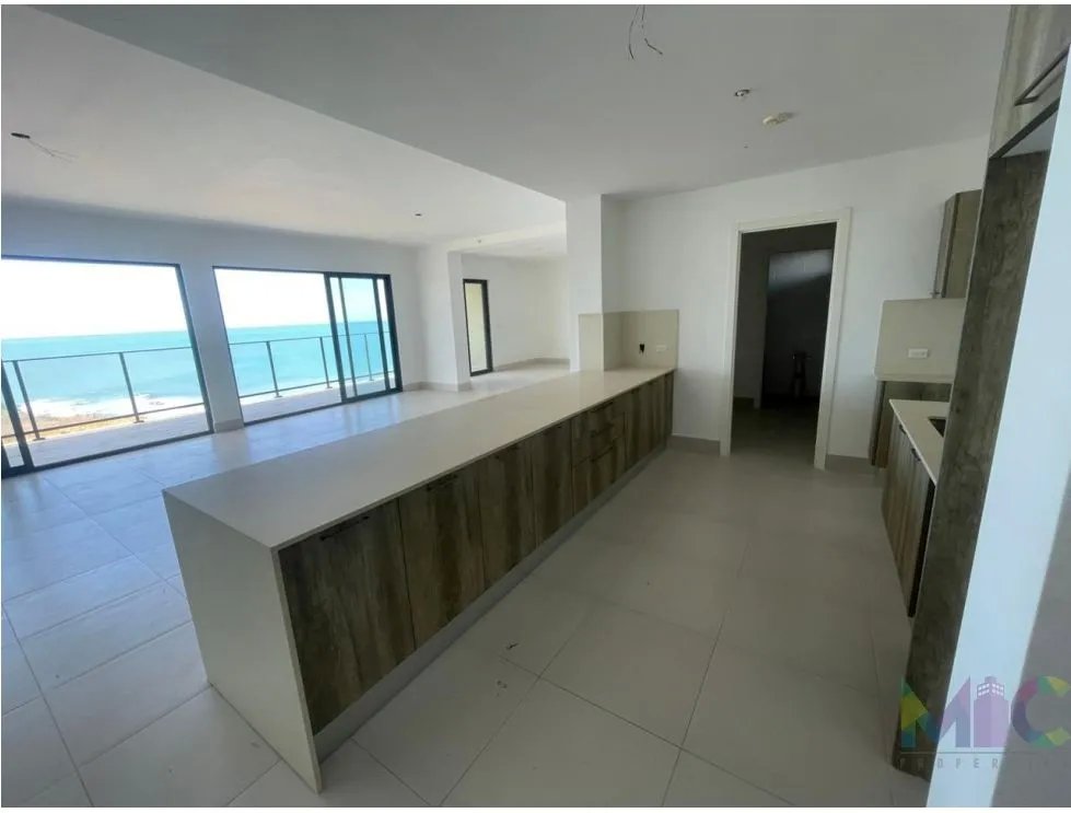 Se Vende Apartamento en Punta Caelo , san carlos