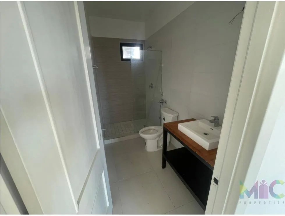 Se Vende Apartamento en Punta Caelo , san carlos