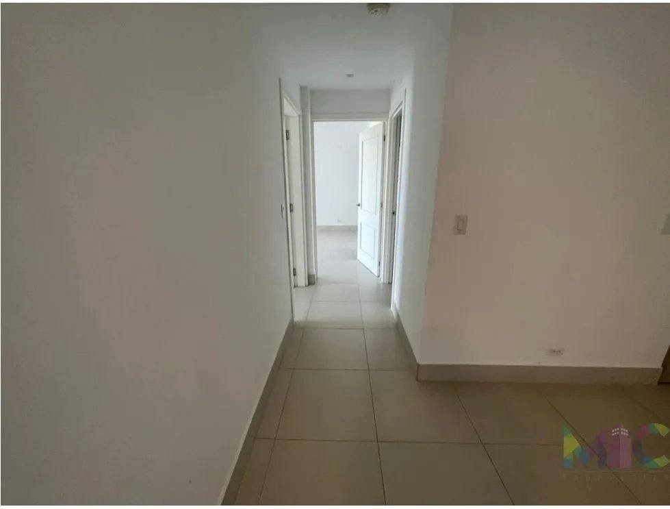 Se Vende Apartamento en Puanta Caelo , san carlos