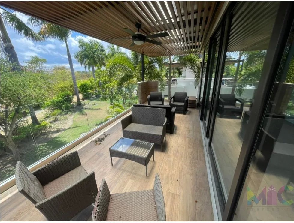 Se Vende Villa en Punta Caelo