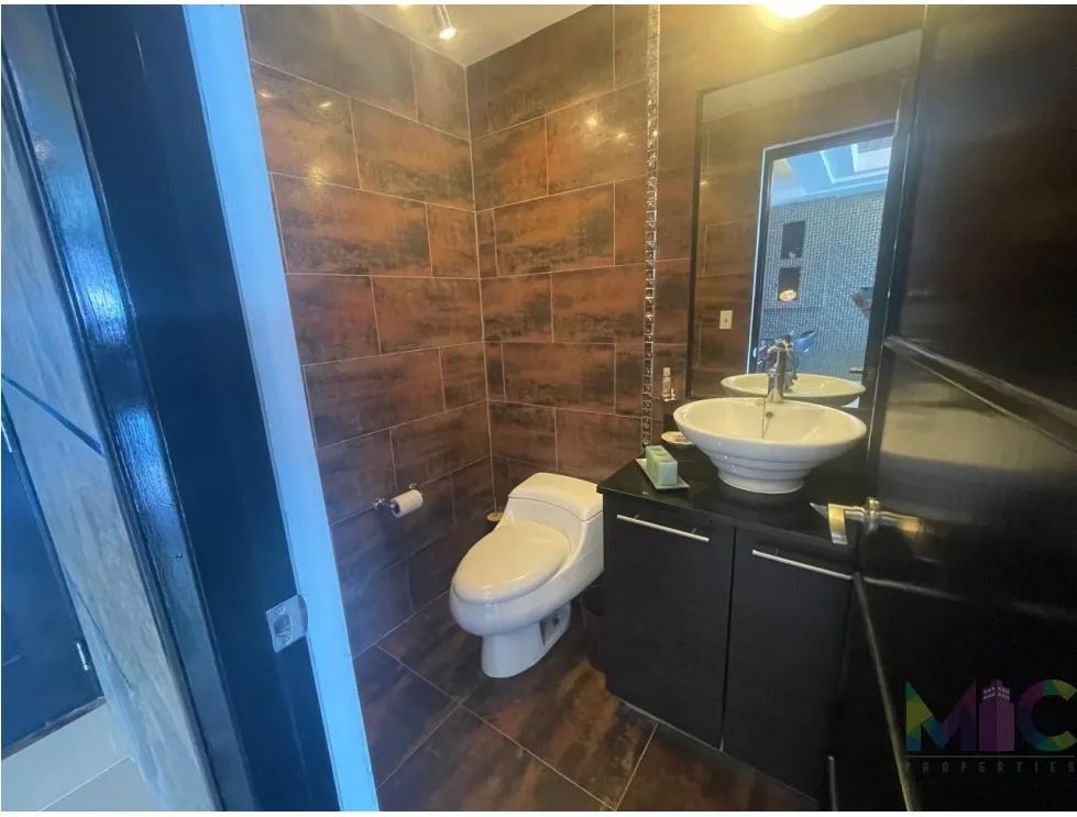 Se Vende Apartamento en Playa Blanca