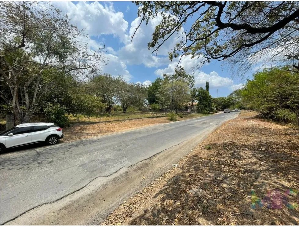 Se vende terreno - San Carlos