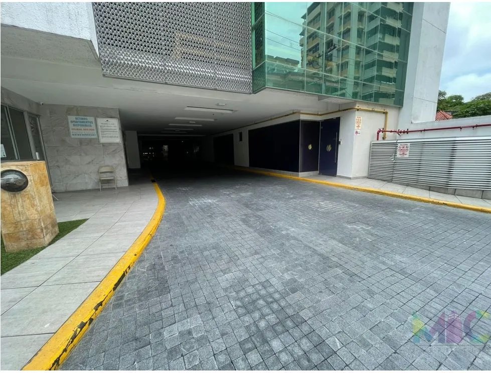 Se Vende Apartamento en El carmen PH Trinitty